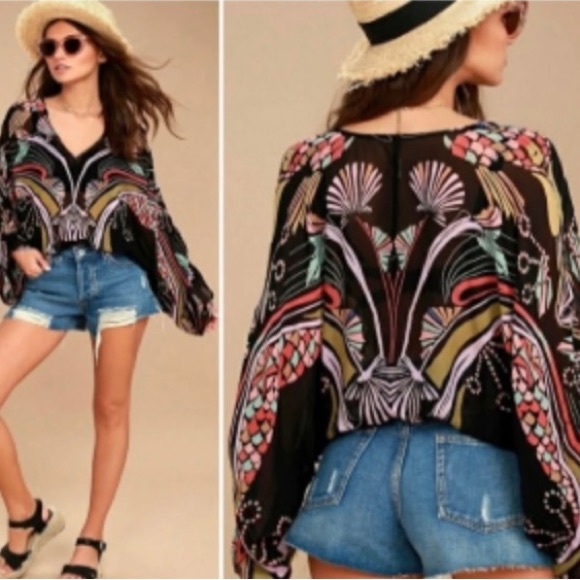 SOLD NWOT FREE PEOPLE BUTTERFLY PRINTED TOP - Picture 2 of 6